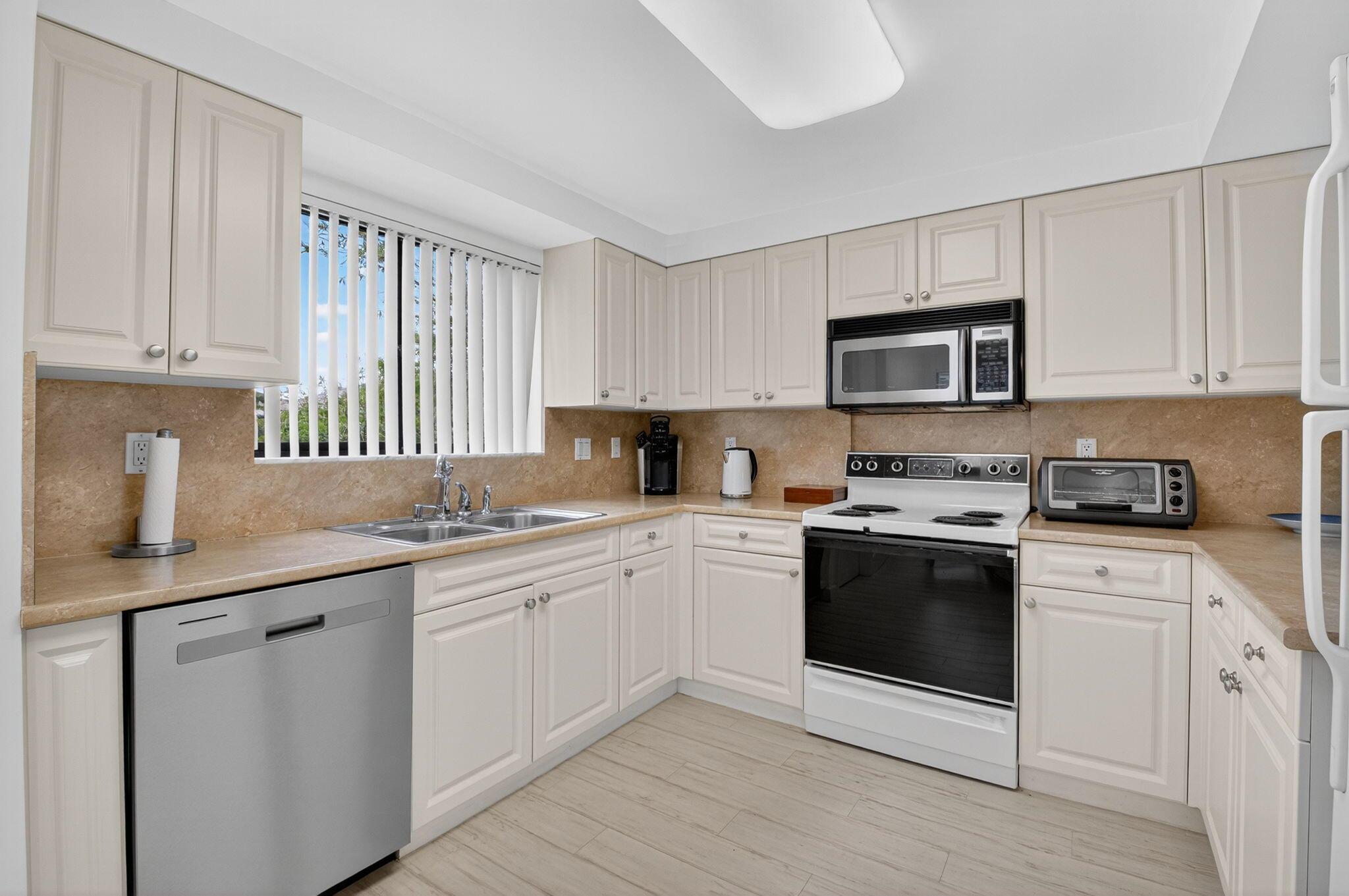 7230 Clunie Place 15403