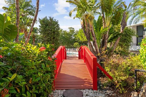 A home in South Palm Beach