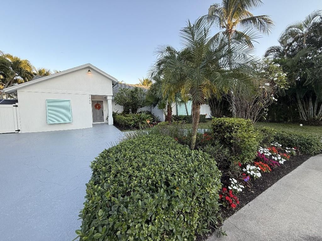 Photo of 2859 Cormorant Road, Delray Beach, FL 33444 (MLS # F10540336)