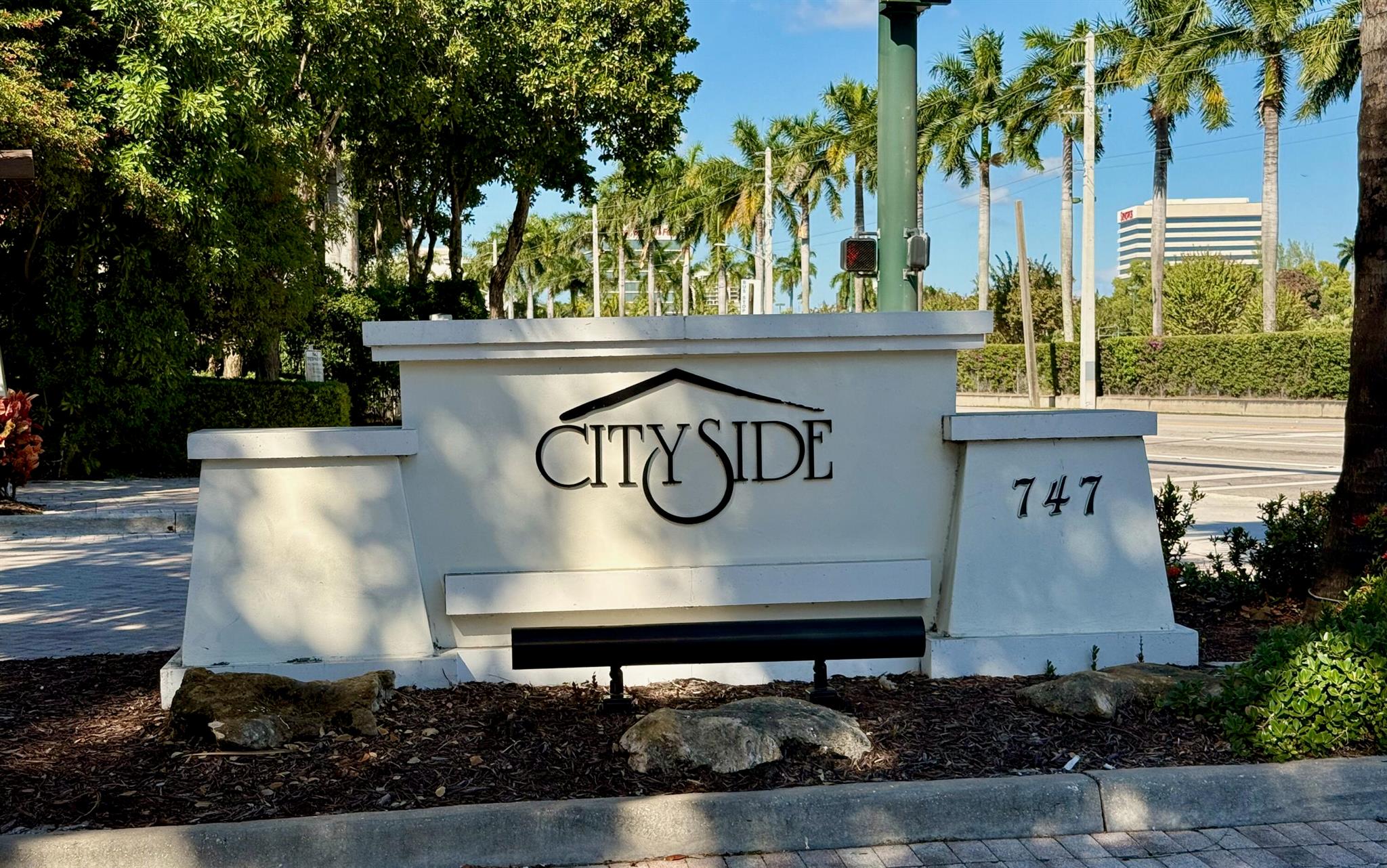 Cityside Condominium - Residential Lease
