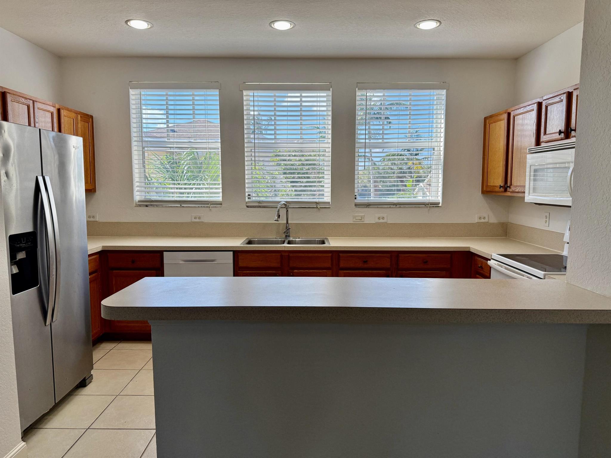 870 Marina Del Ray Lane 4