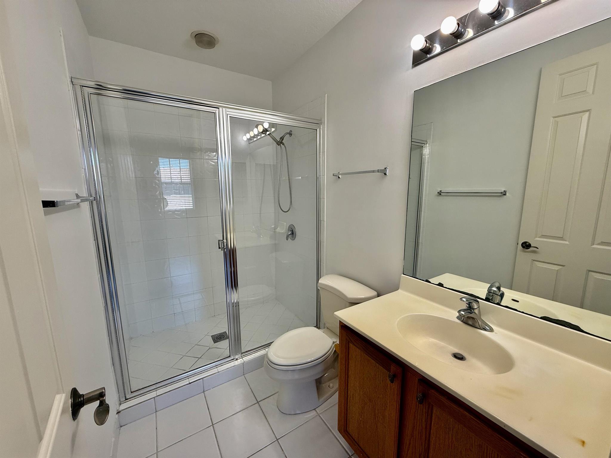 Cityside Condominium - Residential Lease