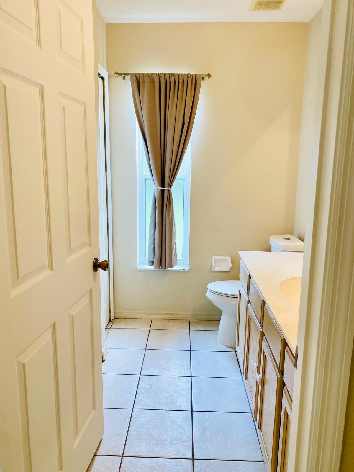 PORT ST LUCIE SECTION 44 - Residential Lease