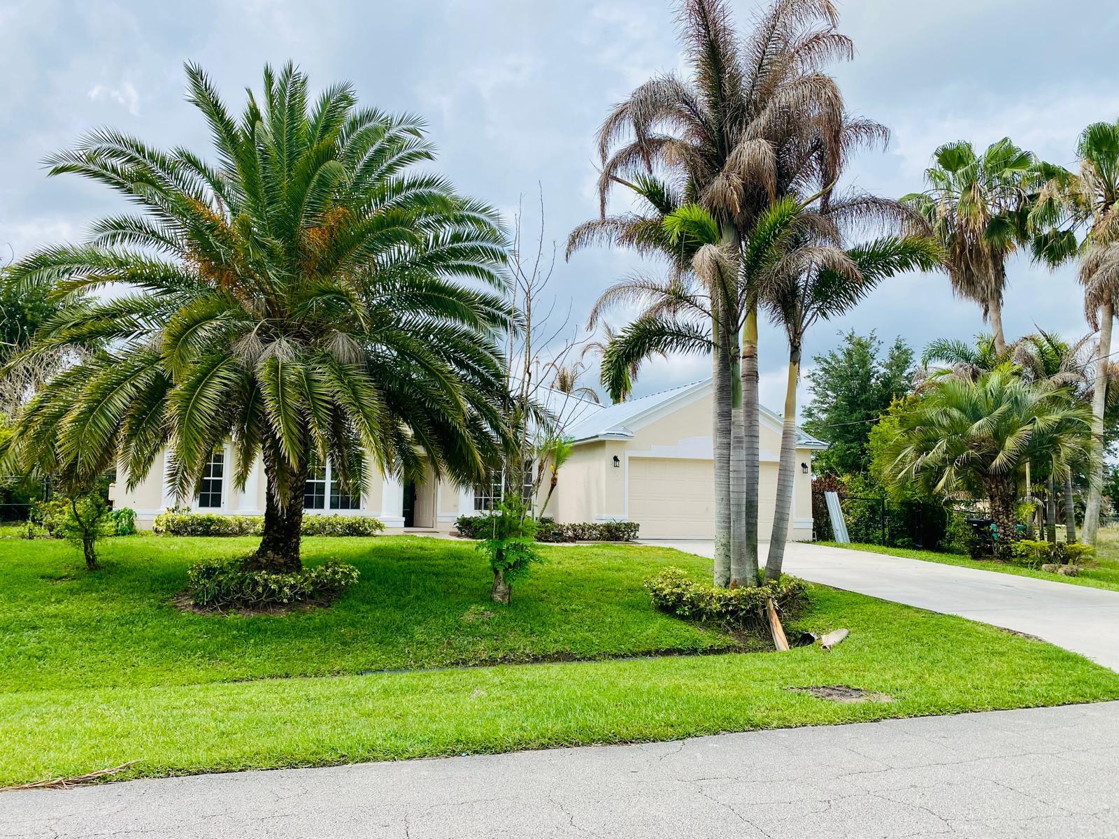 PORT ST LUCIE SECTION 44 - Residential Lease