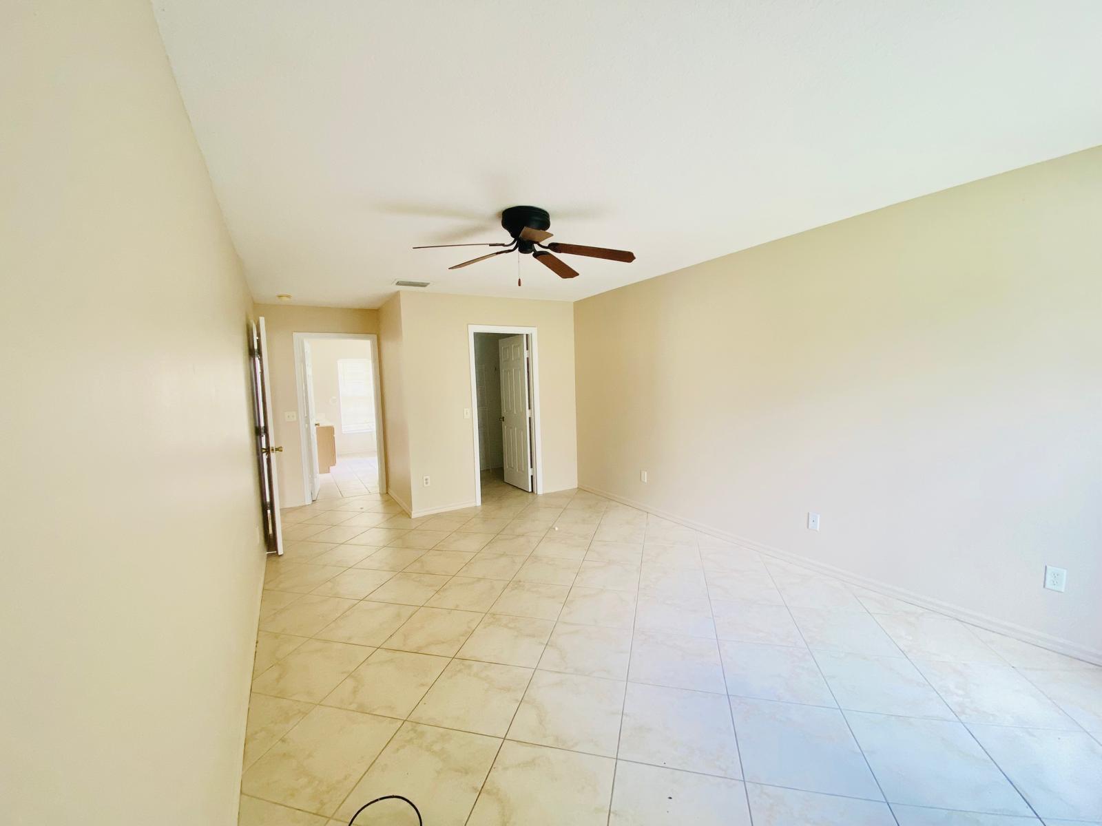PORT ST LUCIE SECTION 44 - Residential Lease