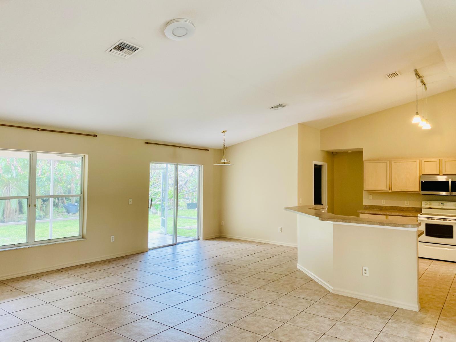 PORT ST LUCIE SECTION 44 - Residential Lease