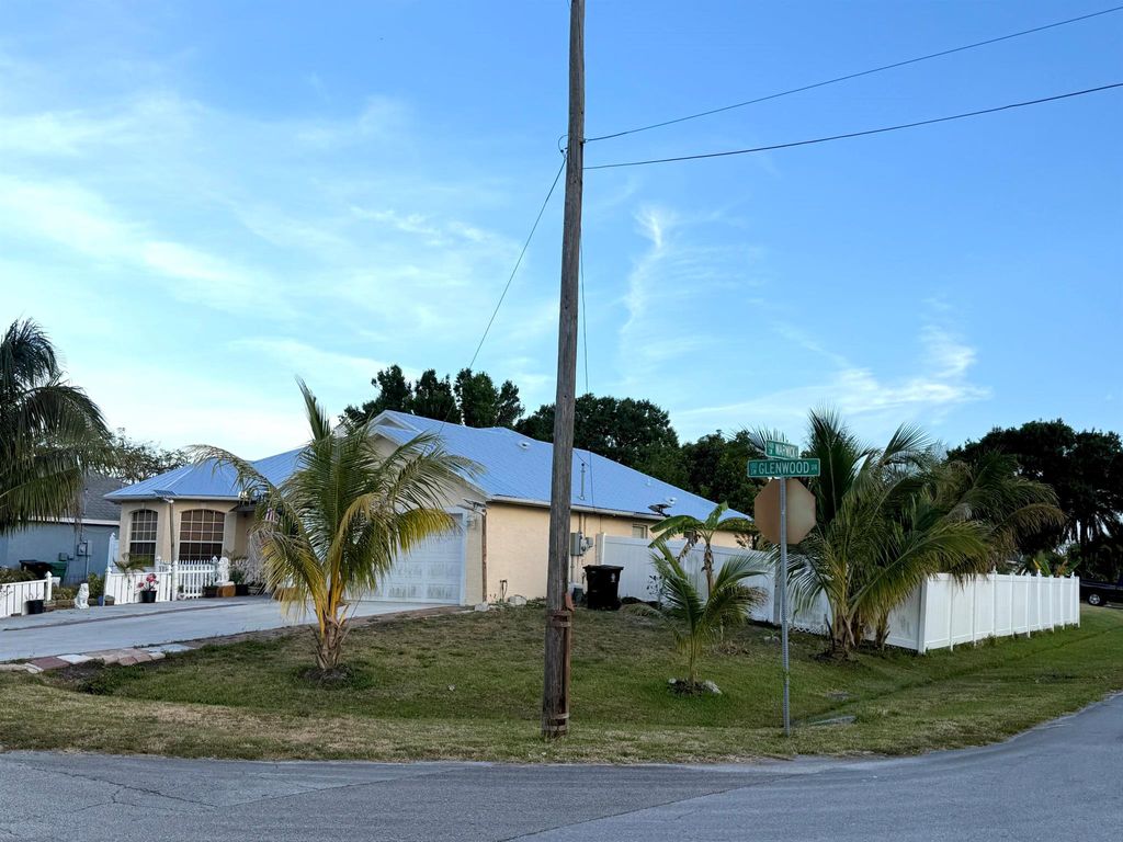 Photo of 126 SW Glenwood Drive, Port Saint Lucie, FL 34953 (MLS # R11093663)