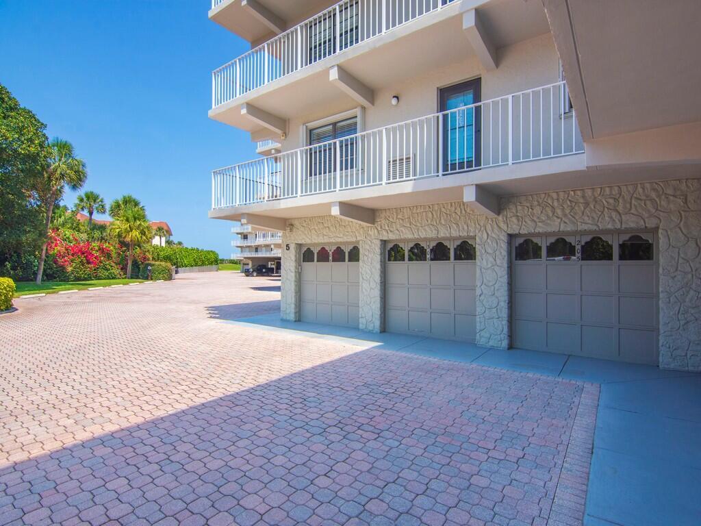 Sea Watch - Residential