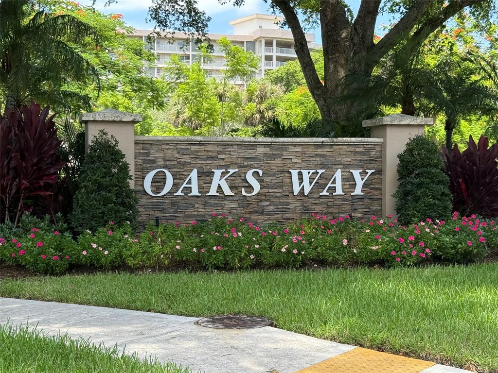 Photo of 3499 Oaks Way #506, Pompano Beach, FL 33069 (MLS # F10515531)