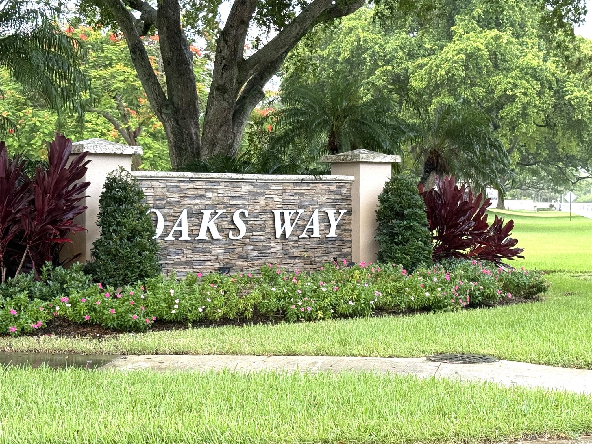 3499 Oaks Way 506