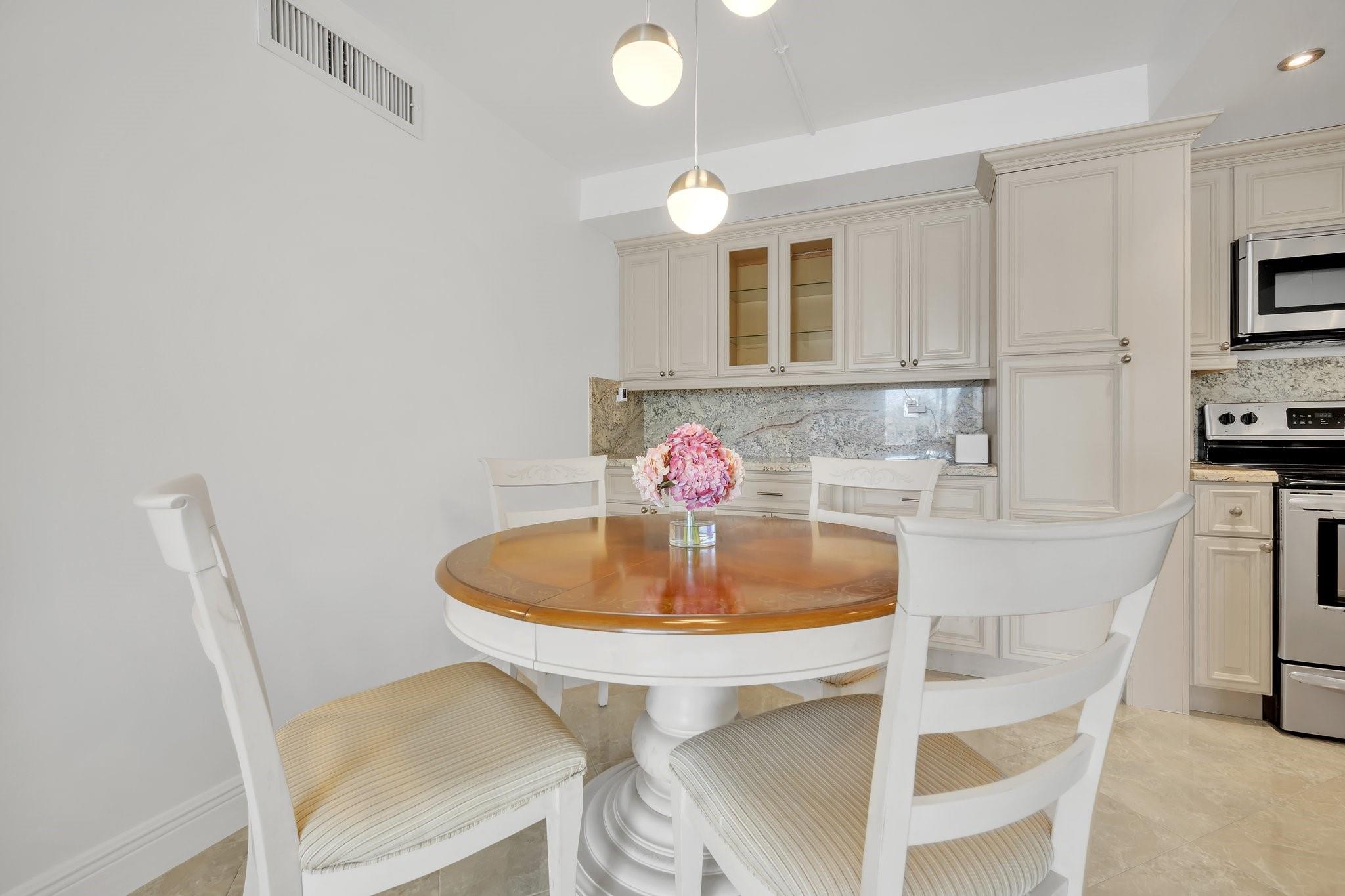 Nautical Towers - Residential