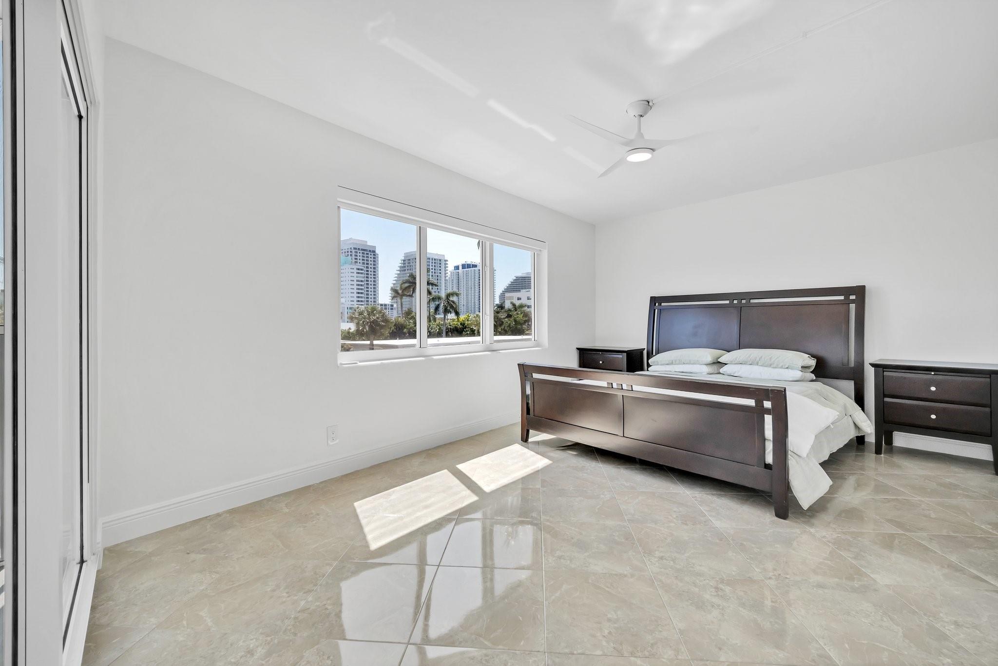 Nautical Towers - Residential