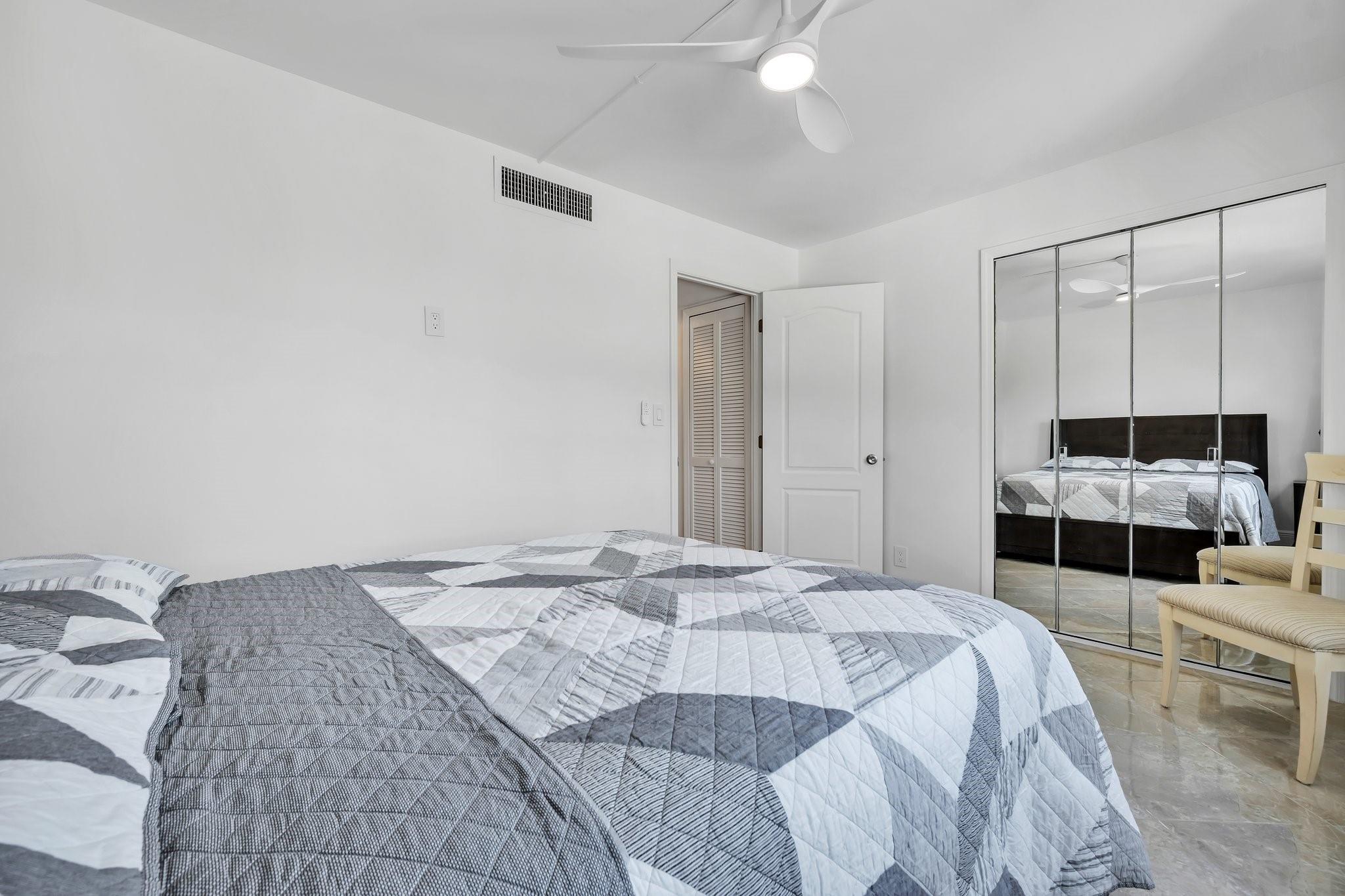 Nautical Towers - Residential