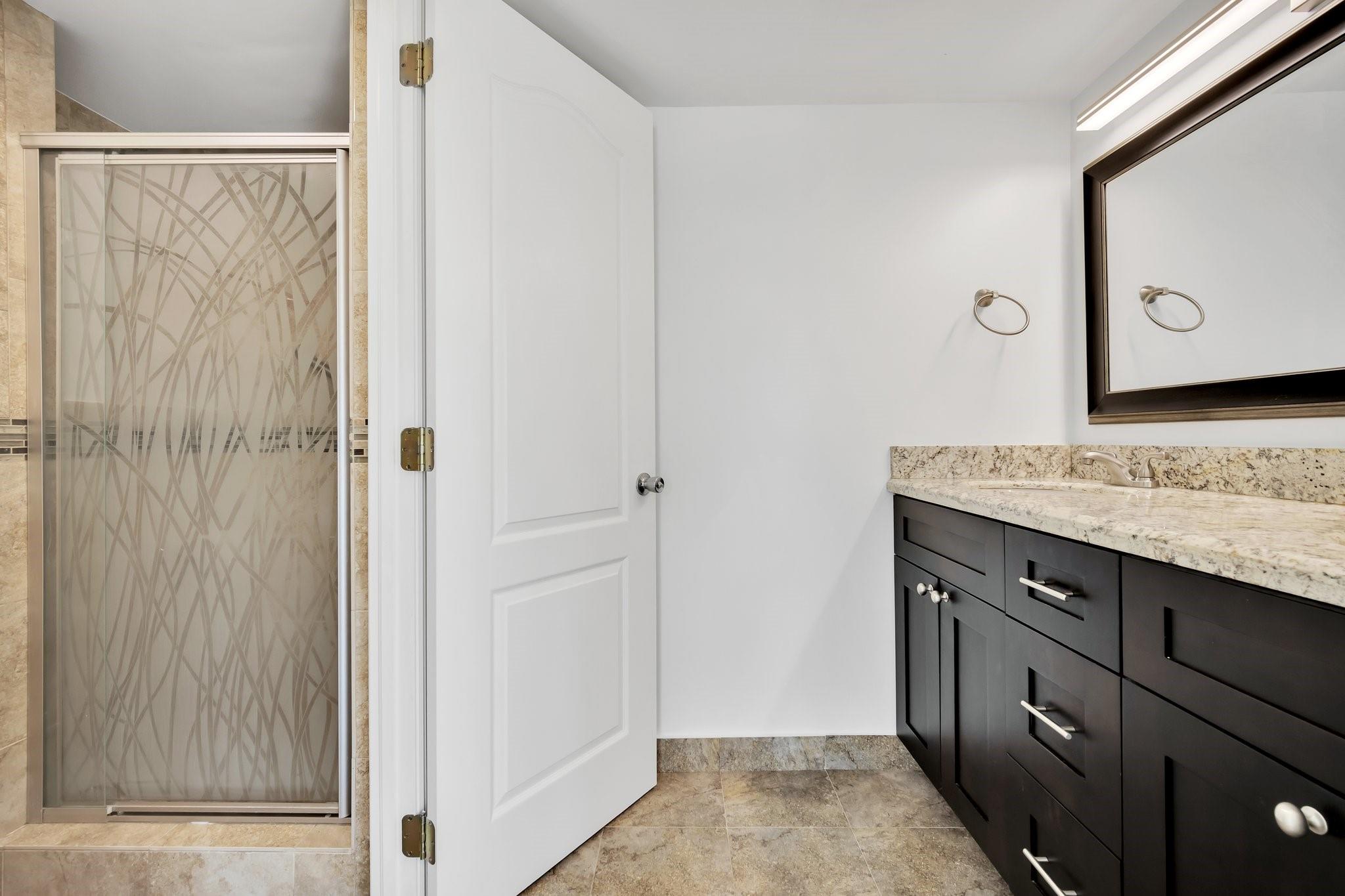 Nautical Towers - Residential