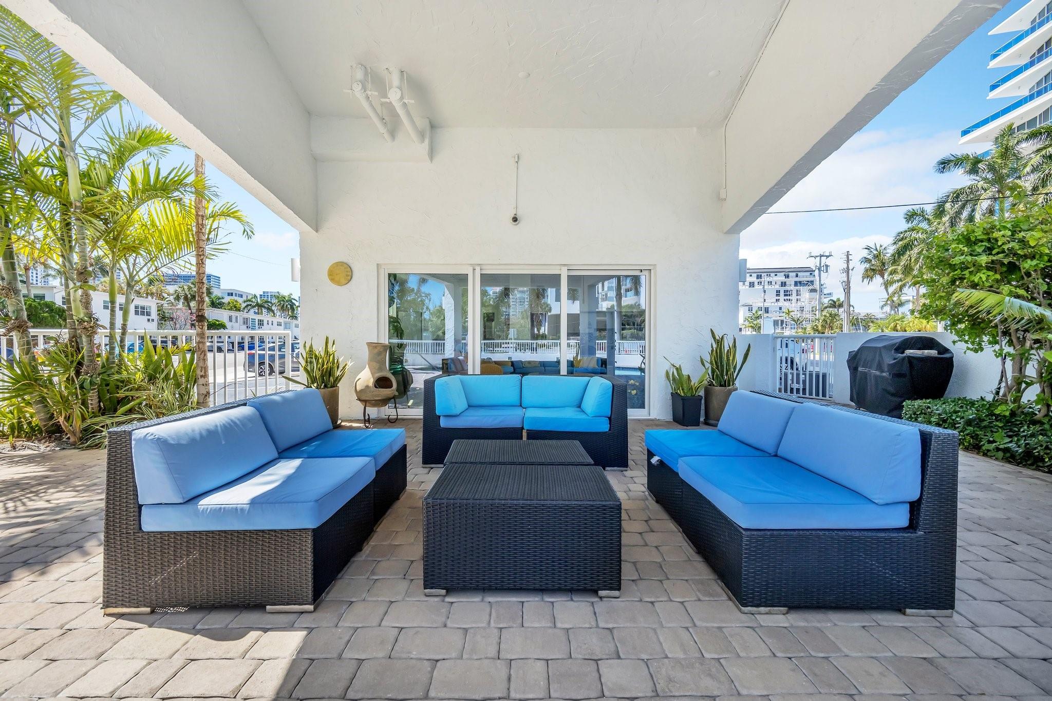 Nautical Towers - Residential