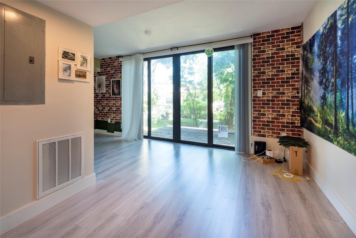 LAFAYETTE - Residential