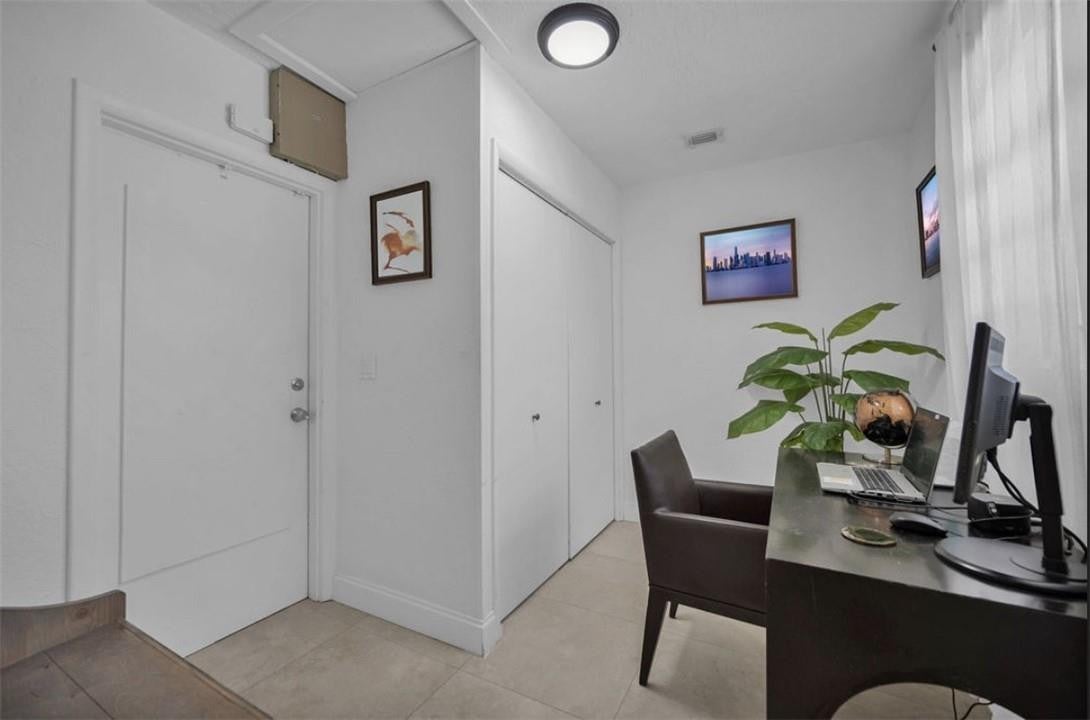Deer-Pomp Estates 40-49 B - Residential
