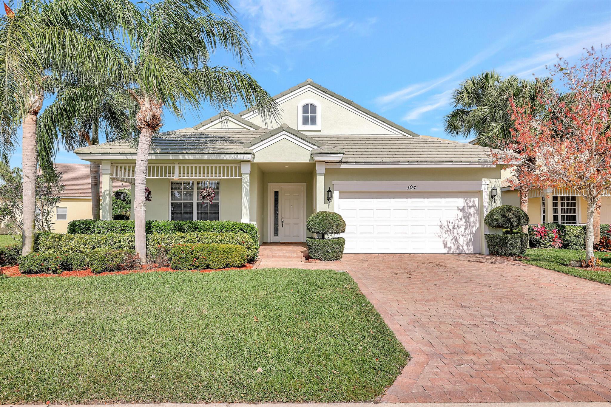 MAGNOLIA LAKES PHASE 1 ST LUCIE WEST NO 151 - Residential