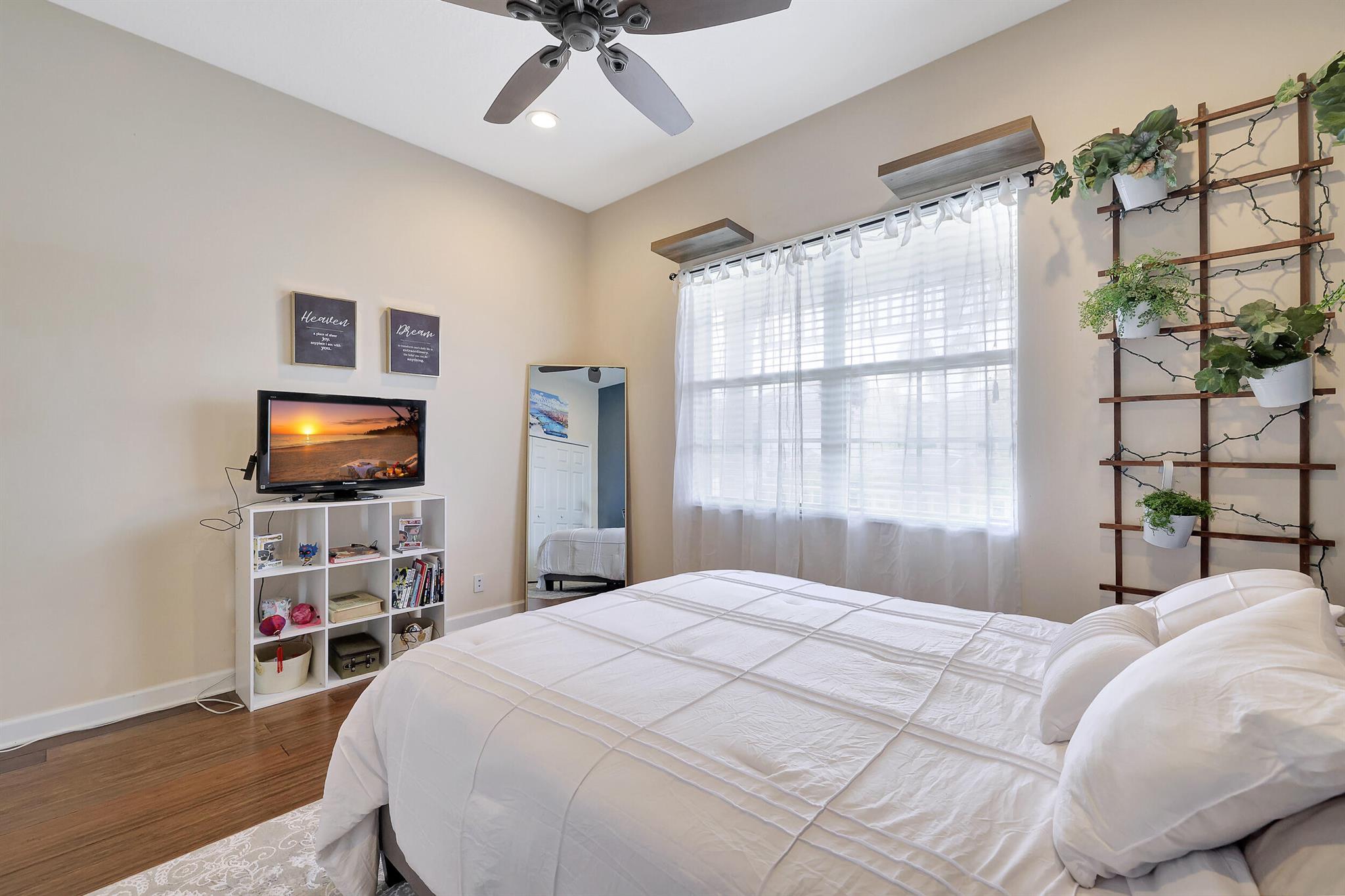 MAGNOLIA LAKES PHASE 1 ST LUCIE WEST NO 151 - Residential