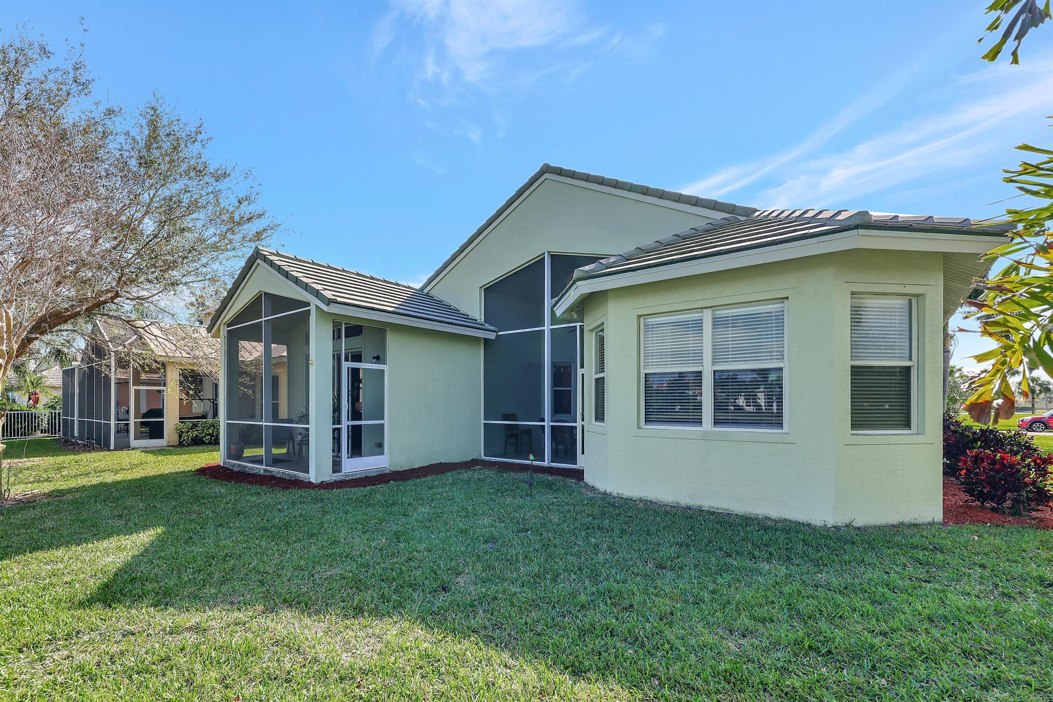 MAGNOLIA LAKES PHASE 1 ST LUCIE WEST NO 151 - Residential