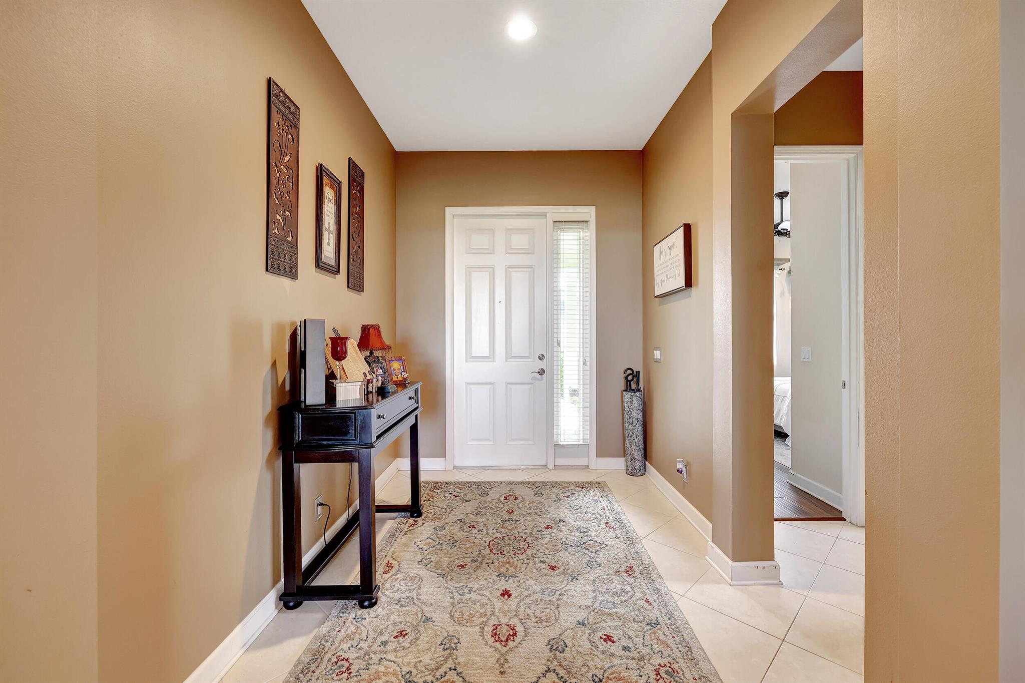 MAGNOLIA LAKES PHASE 1 ST LUCIE WEST NO 151 - Residential