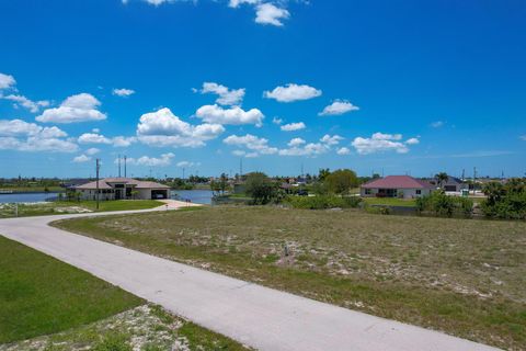 904 NW 12th Avenue Cape Coral FL 33993