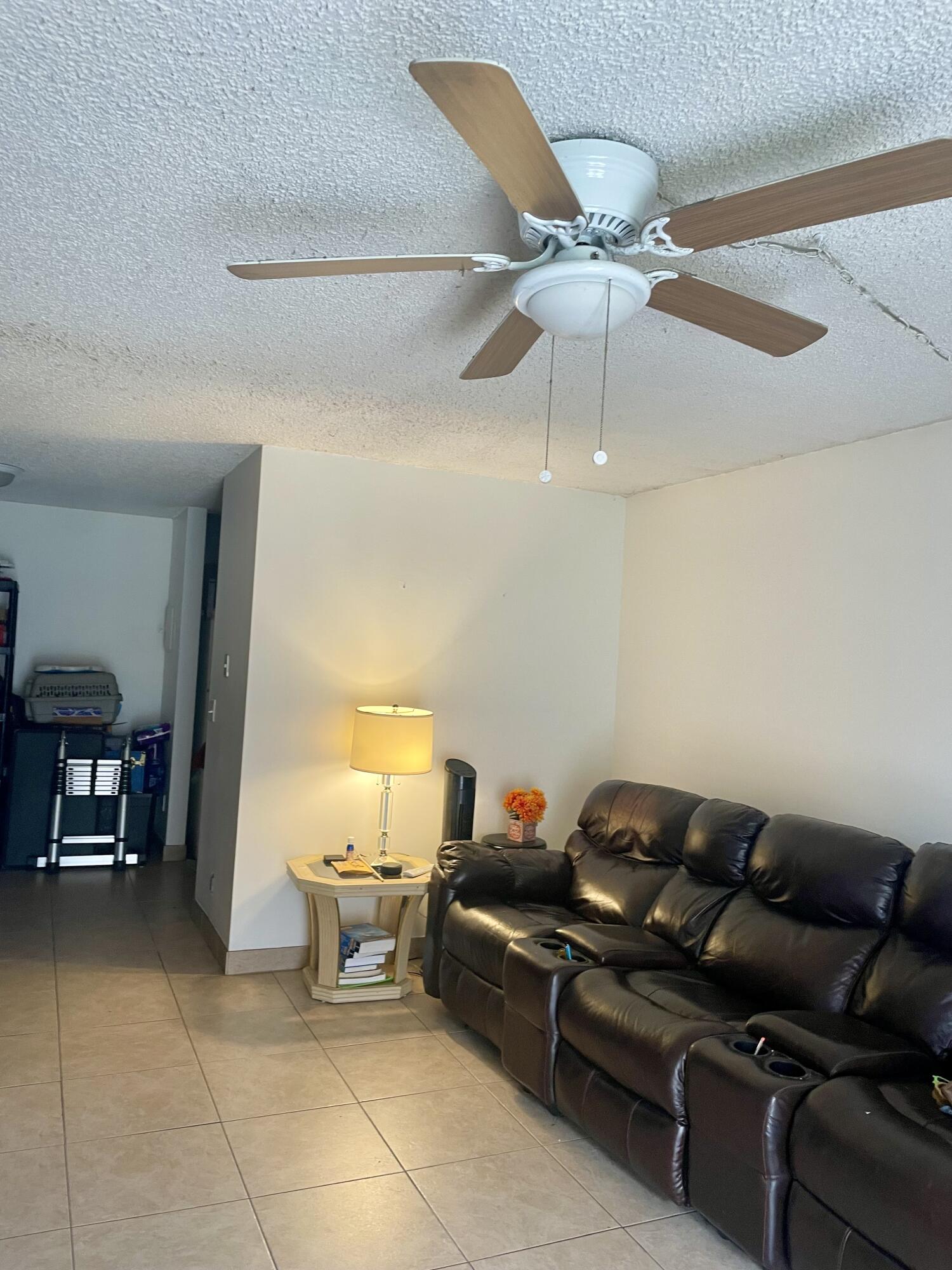 10898 Royal Palm Boulevard 10898