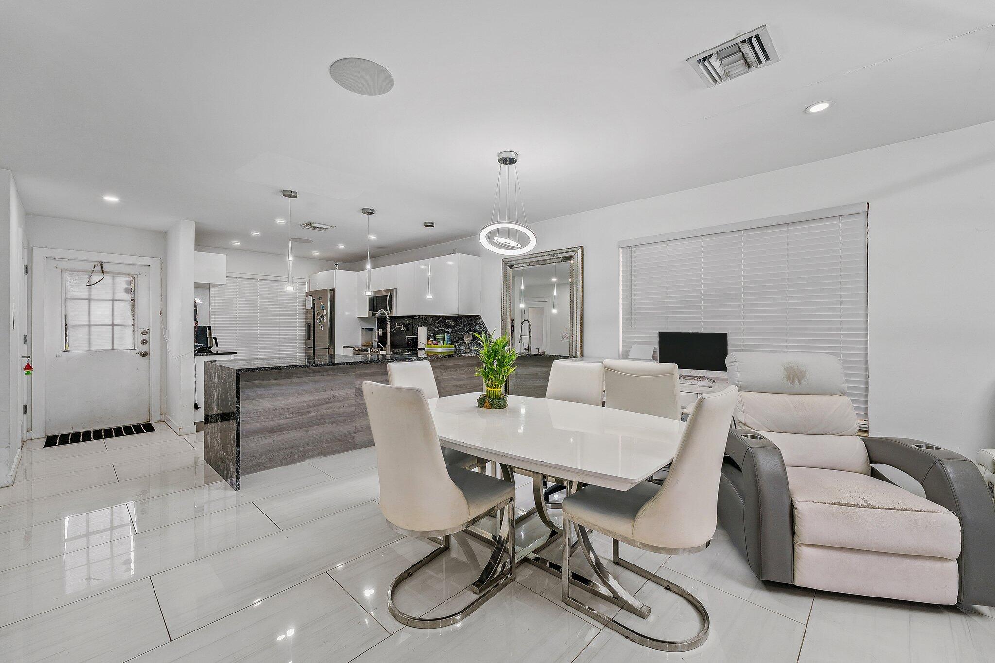 SOCIETY HILL CANNONGATE - Residential