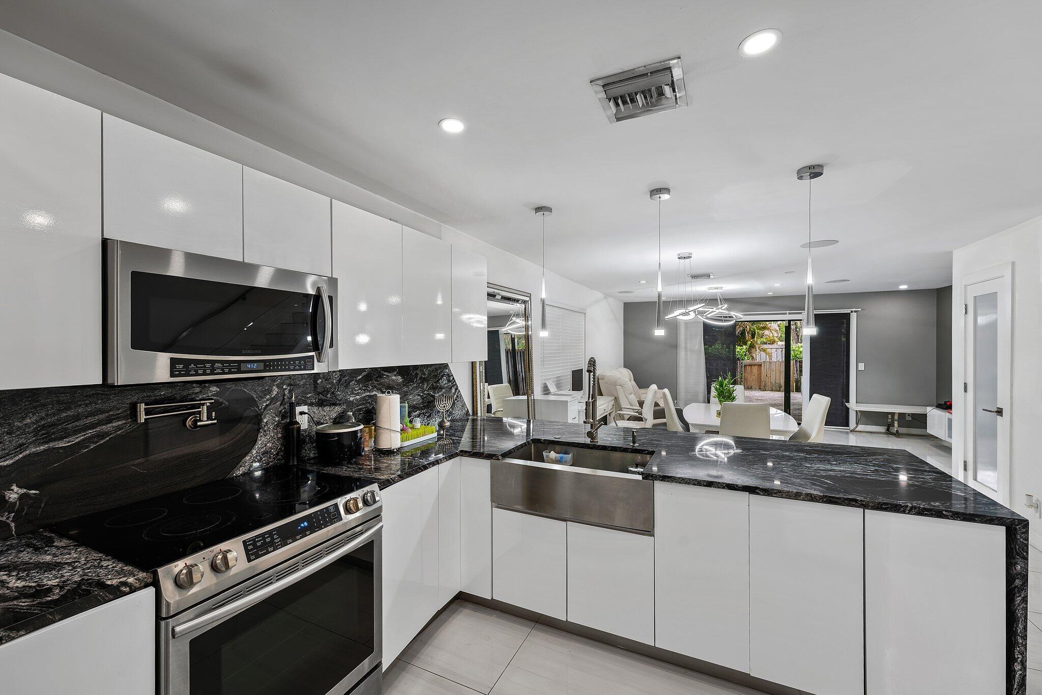 SOCIETY HILL CANNONGATE - Residential