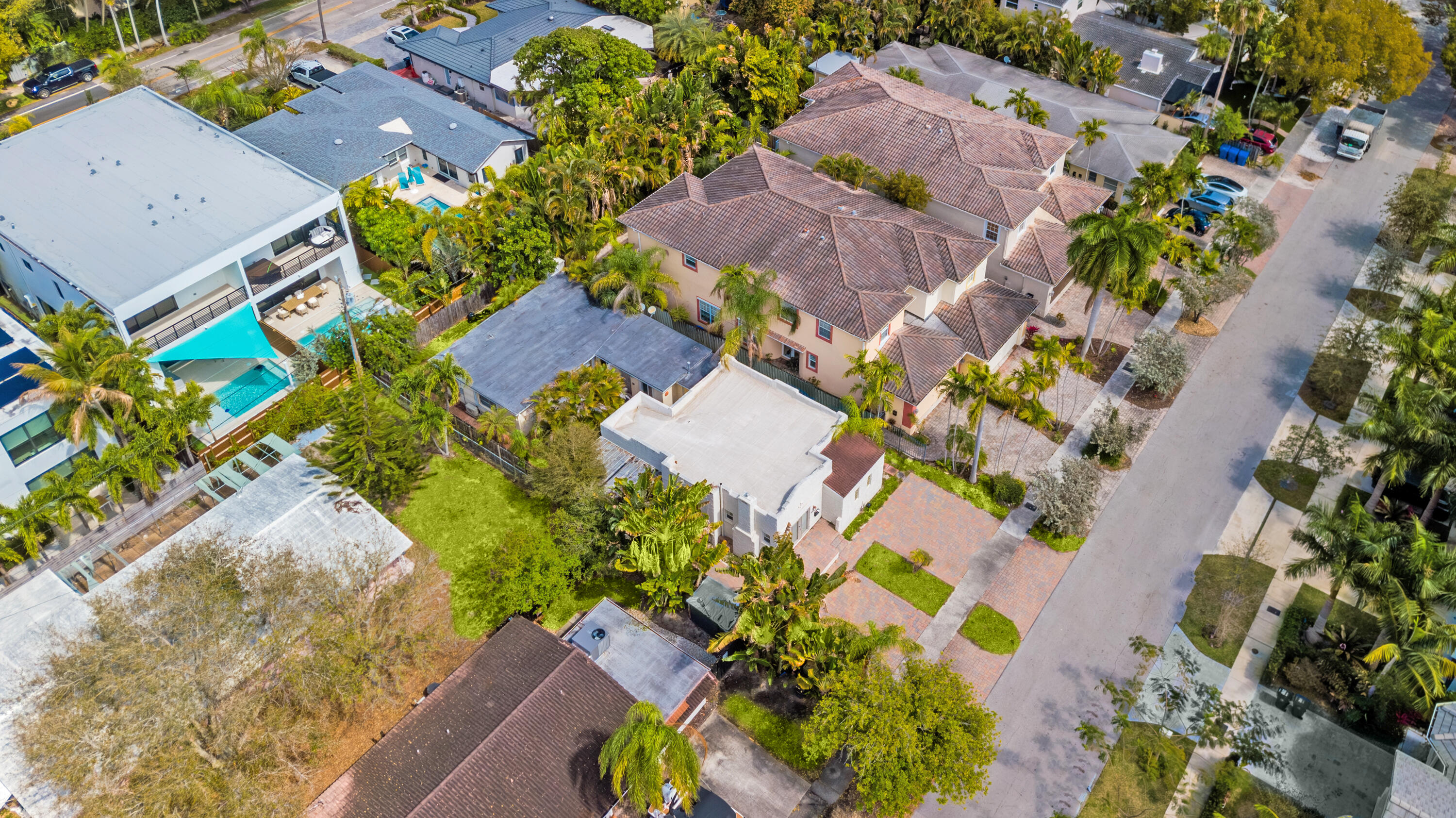 MIDDLE RIVER PARK - Residential