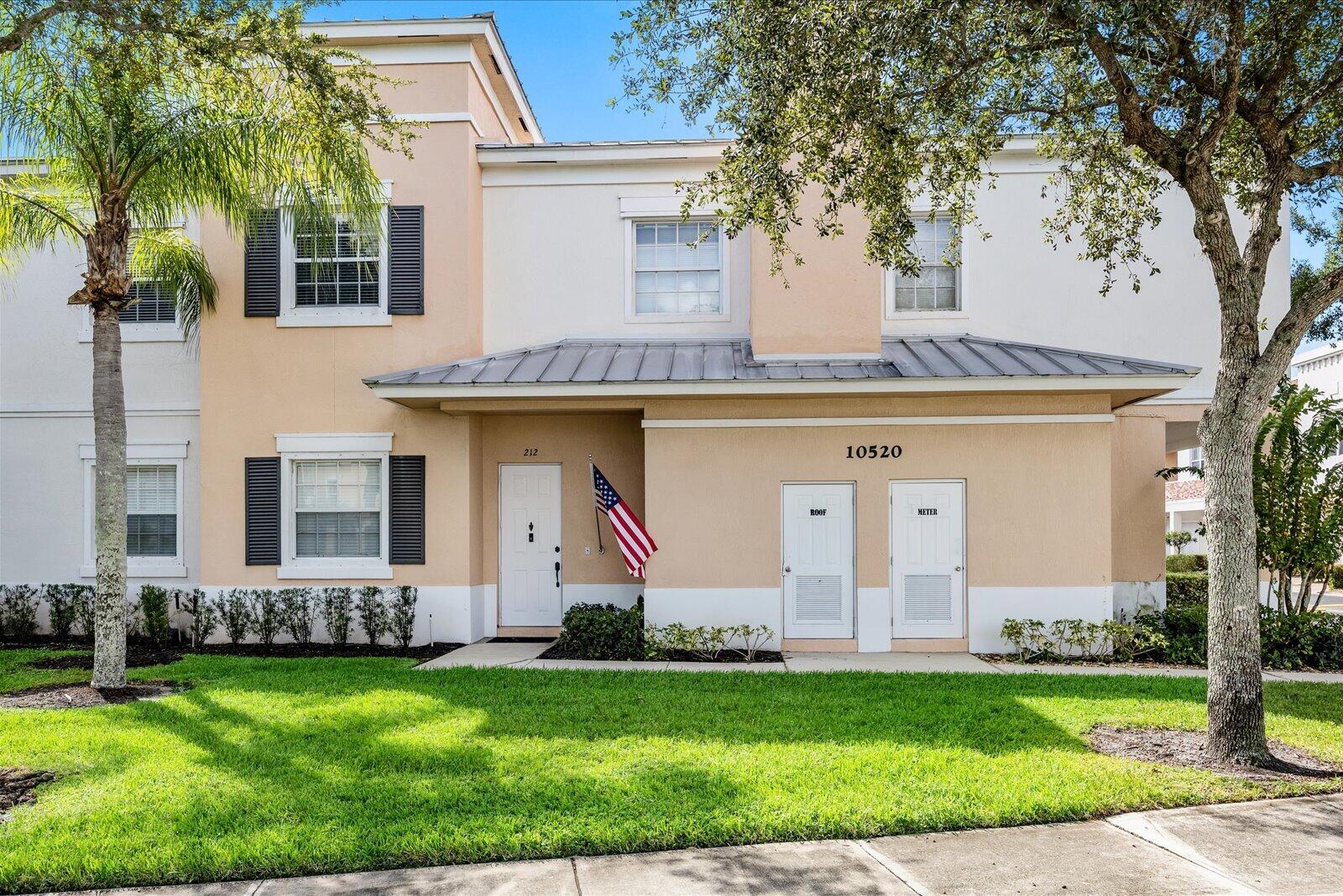 10520 SW STEPHANIE Way 2-212