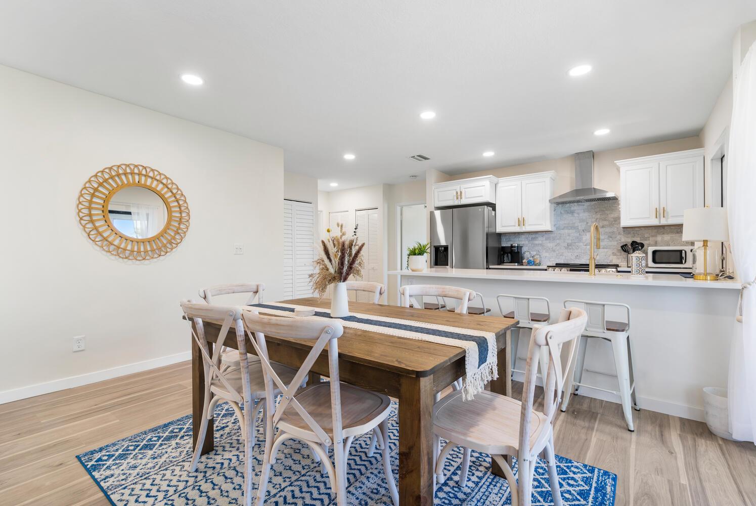 THE SANDS SECTION 1 CONDO - Residential