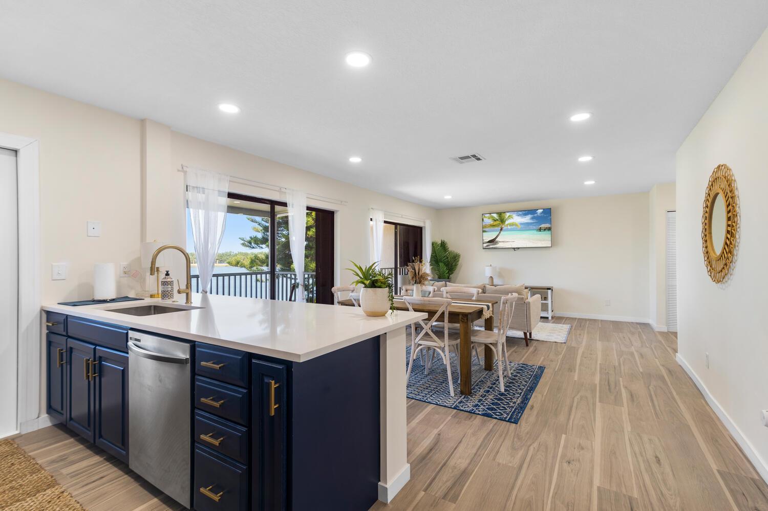 THE SANDS SECTION 1 CONDO - Residential