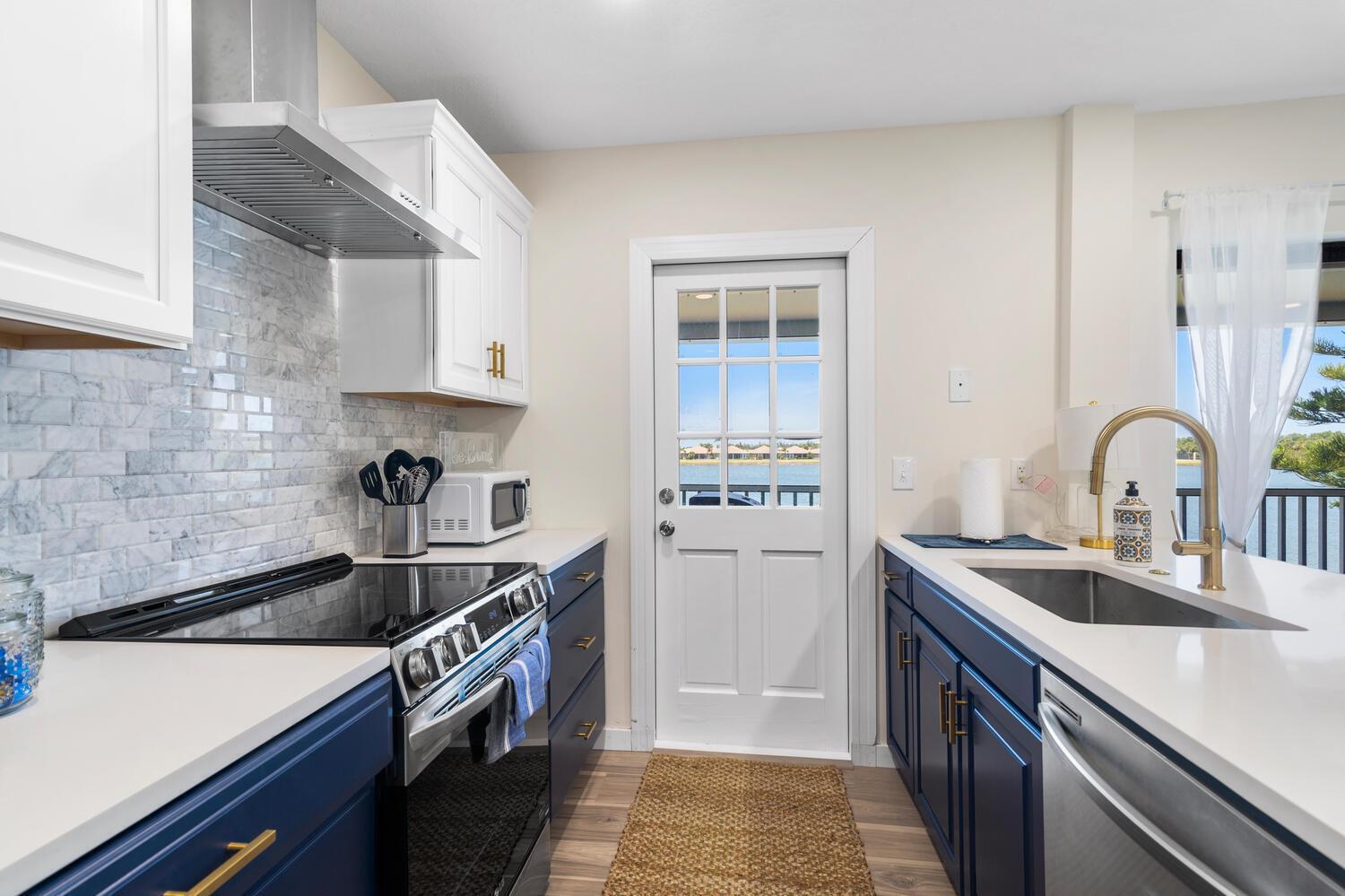 THE SANDS SECTION 1 CONDO - Residential