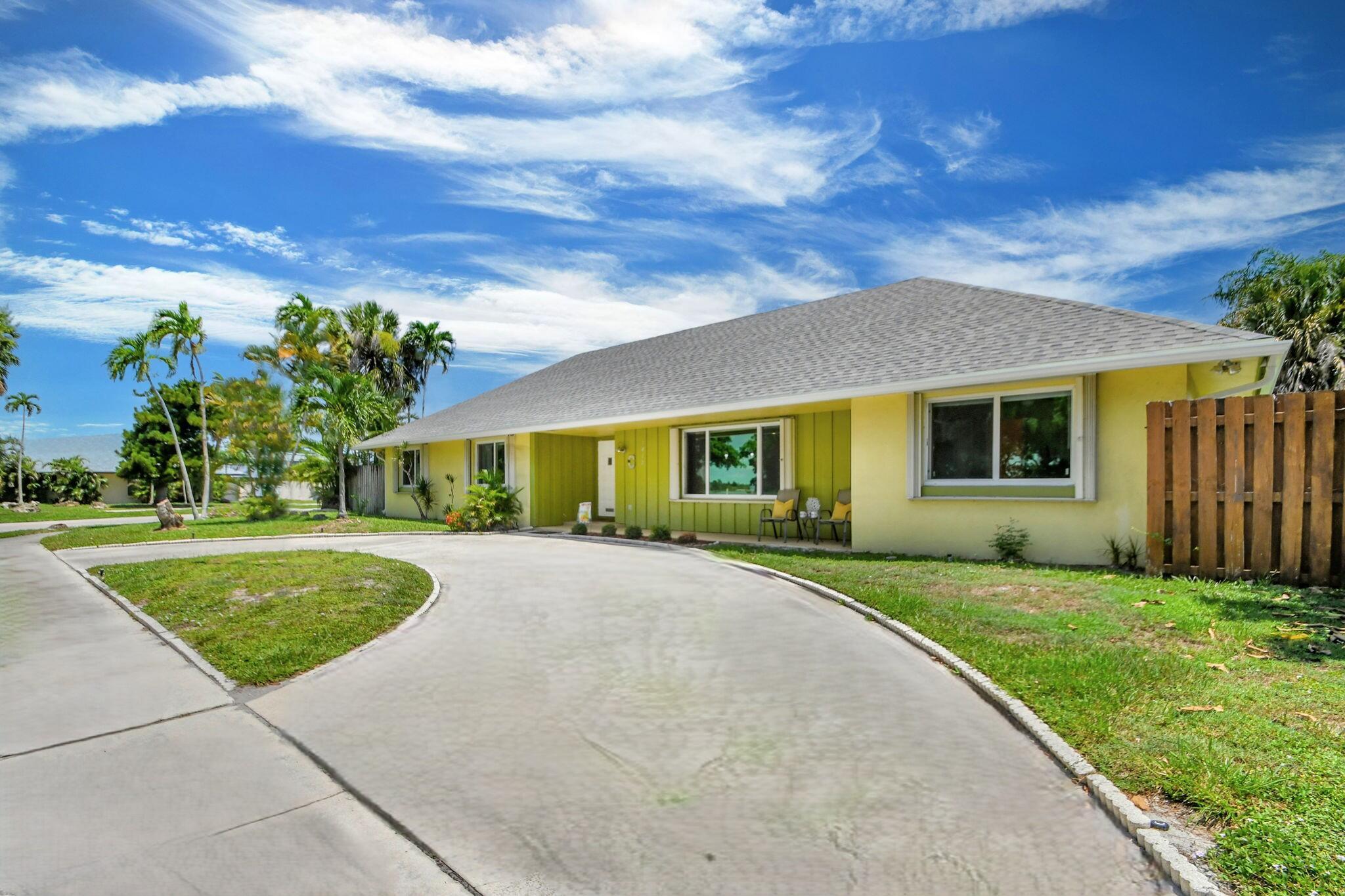 3412 Lake Osborne Drive