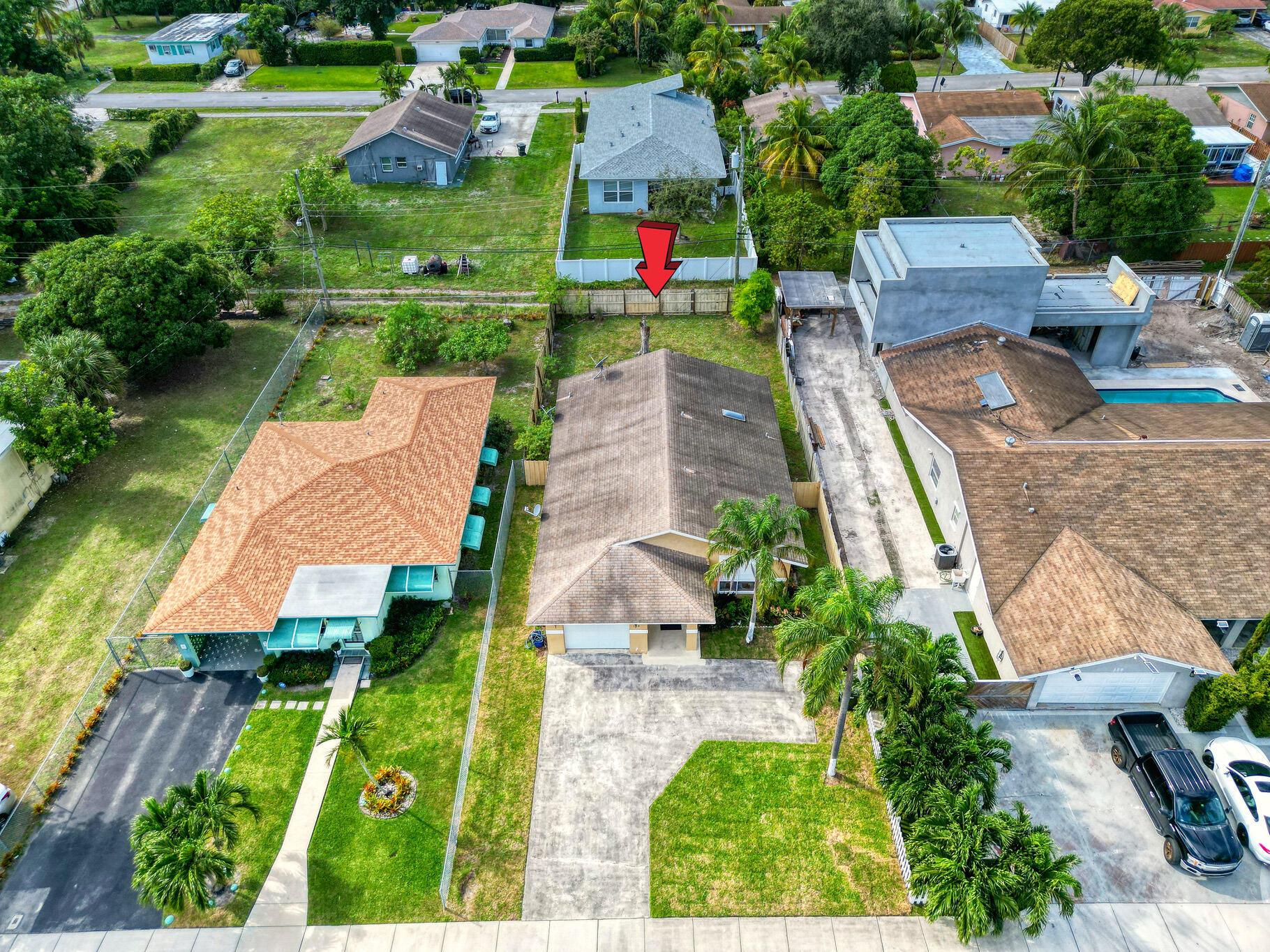 124 NW 8th Avenue
