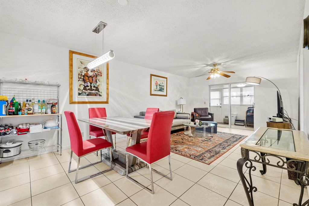 Photo of 1119 Lake Terrace #104, Boynton Beach, FL 33426 (MLS # R10952160)