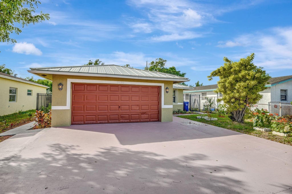 Photo of 2490 NW 4th Court, Pompano Beach, FL 33060 (MLS # F10468328)