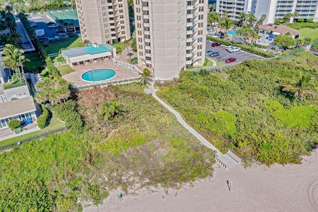 PHOENIX TOWERS - Residential