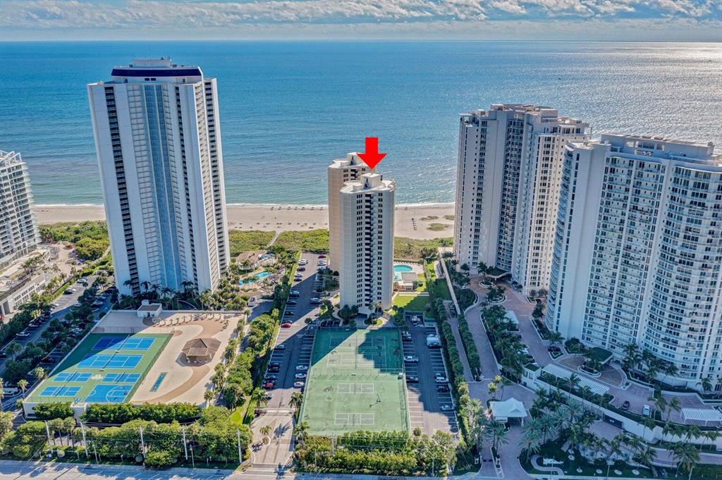 PHOENIX TOWERS - Residential