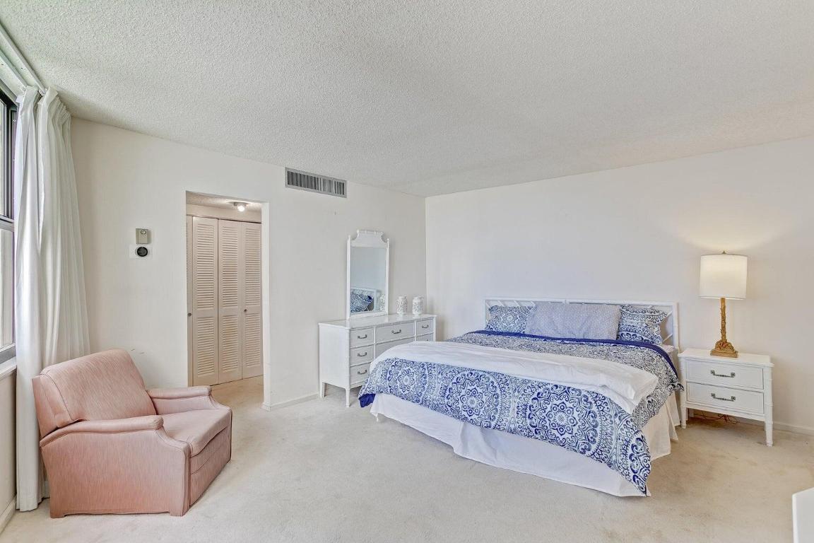 PHOENIX TOWERS - Residential