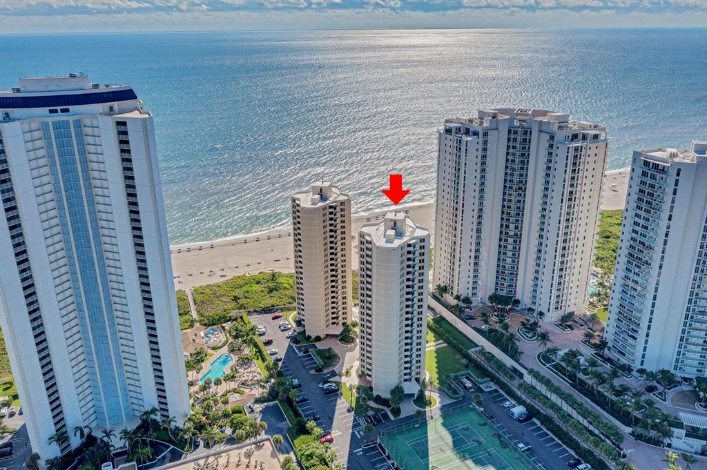 PHOENIX TOWERS - Residential