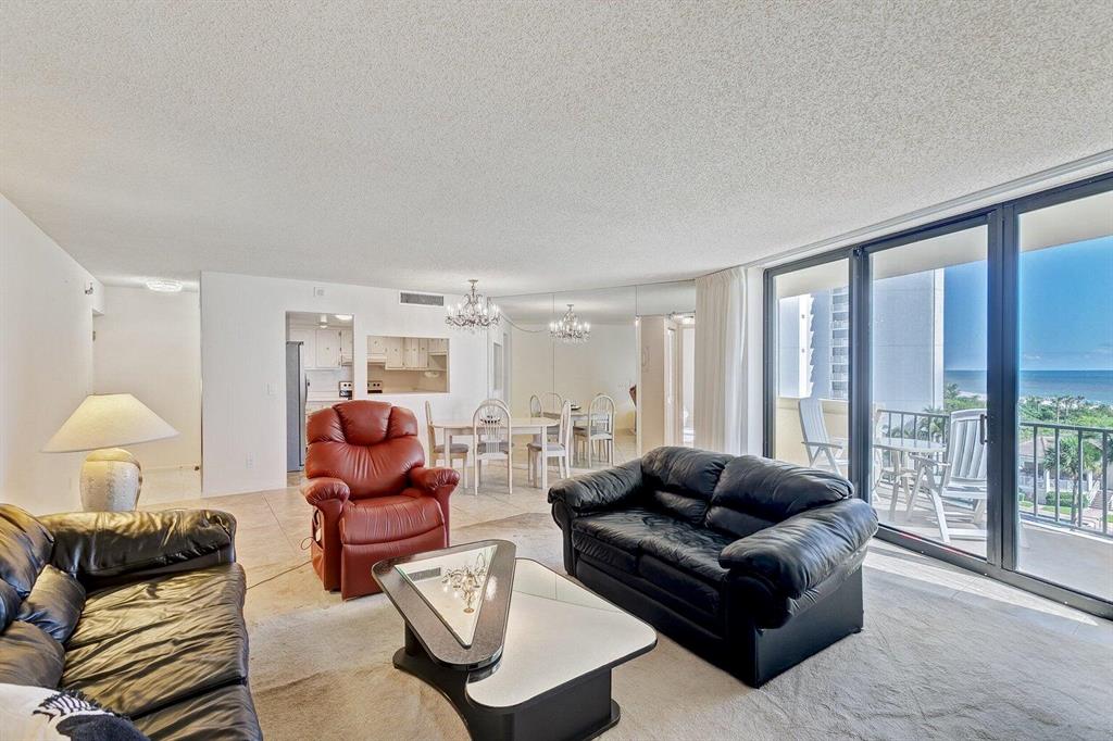 PHOENIX TOWERS - Residential