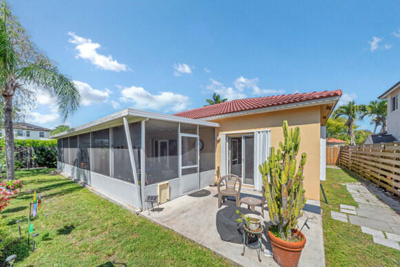 LAKES BY THE BAY SEC 10 - Residential