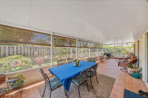 LAKES BY THE BAY SEC 10 - Residential