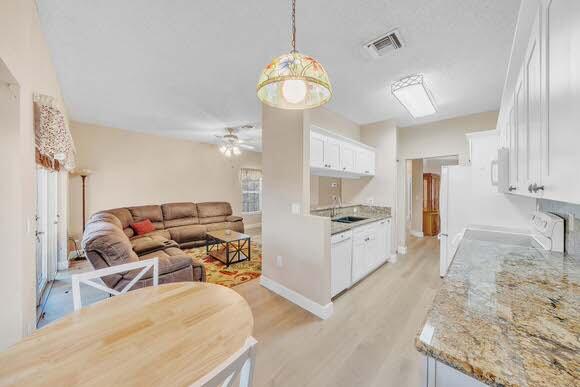 LAKES BY THE BAY SEC 10 - Residential