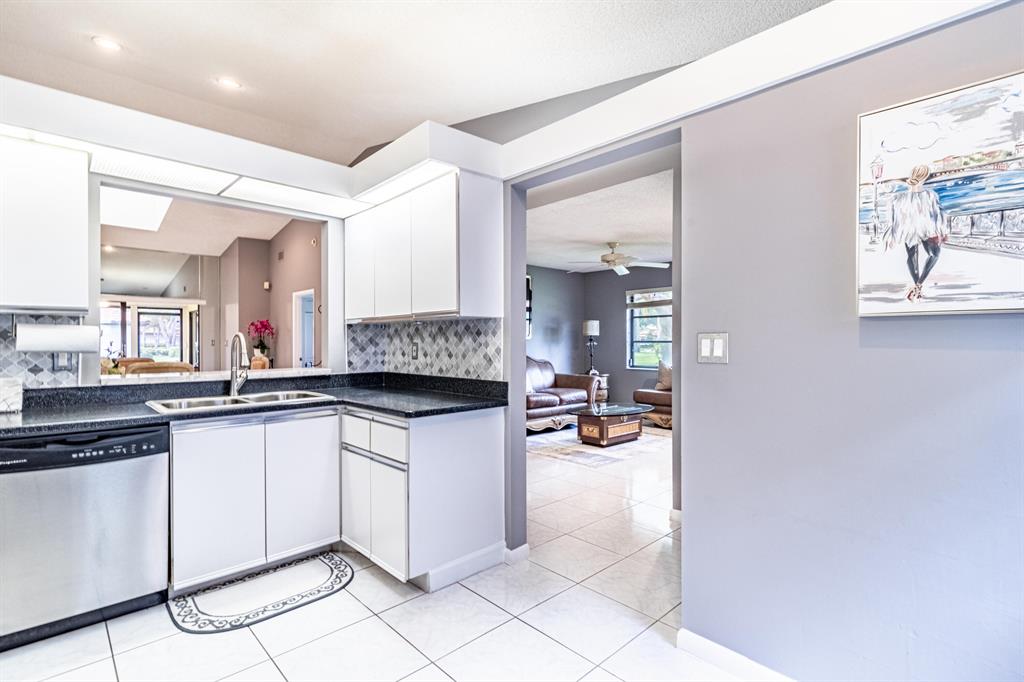 Huntington Pointe - Residential Lease