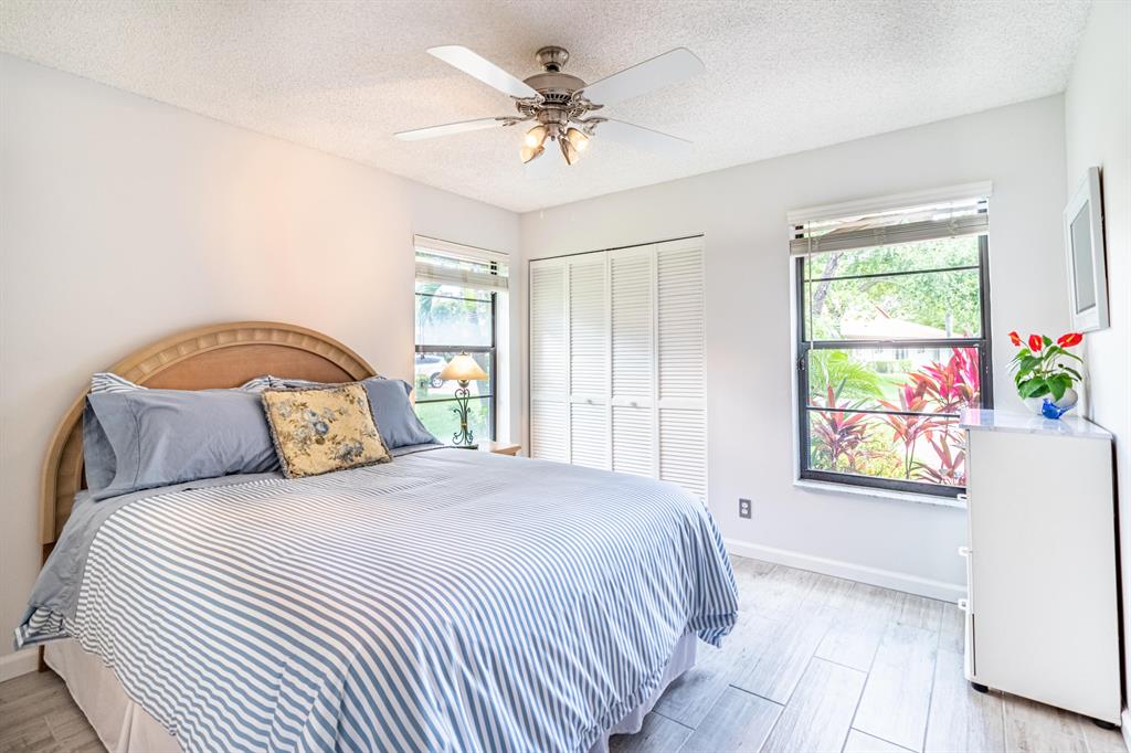 Huntington Pointe - Residential Lease