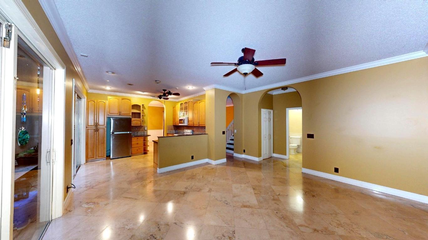 HAMMOCKS AT COCONUT CREEK - Residential Lease