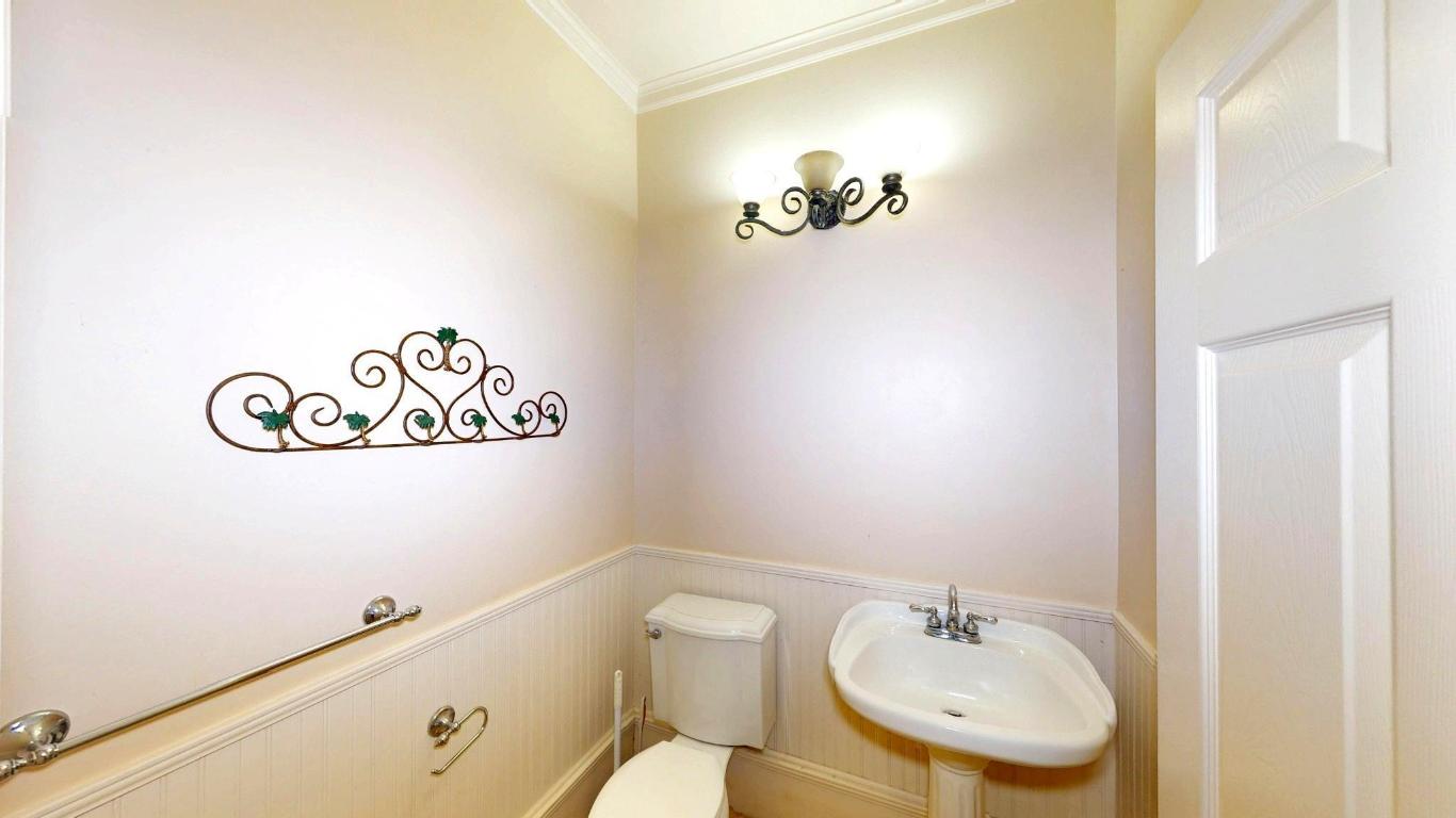 HAMMOCKS AT COCONUT CREEK - Residential Lease